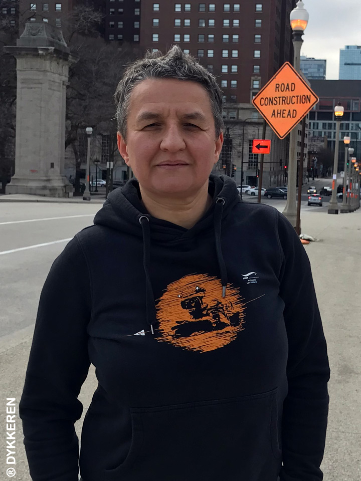 shop_french_sout_II_hoodie_U_noir_orangeBlanc_1_2